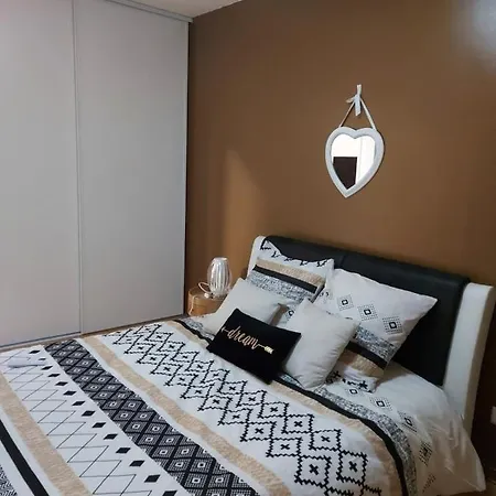 Apartmán Cosy 72m2 *